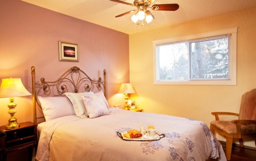 ساسكاتون Wild Rose Bed & Breakfast الغرفة الصورة