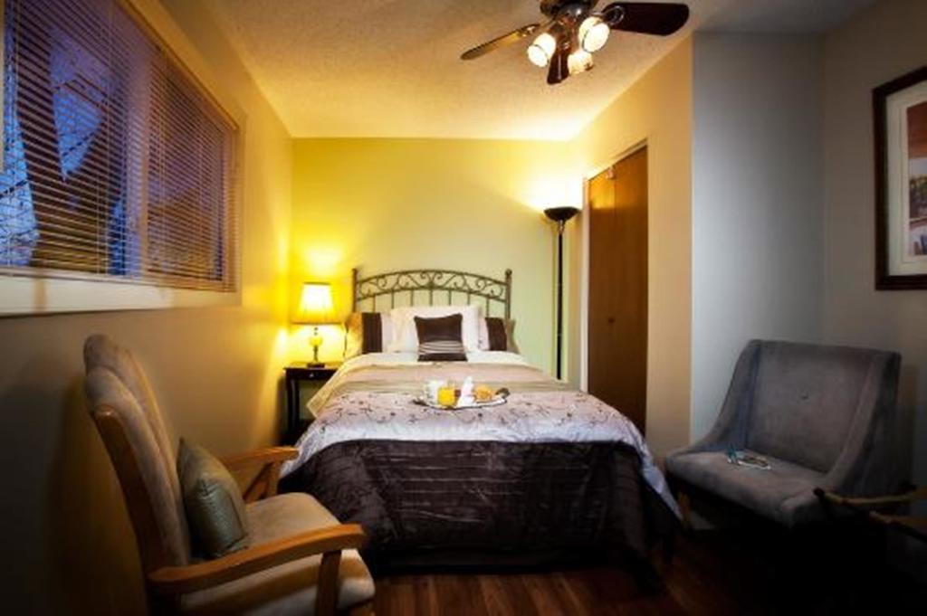 ساسكاتون Wild Rose Bed & Breakfast الغرفة الصورة